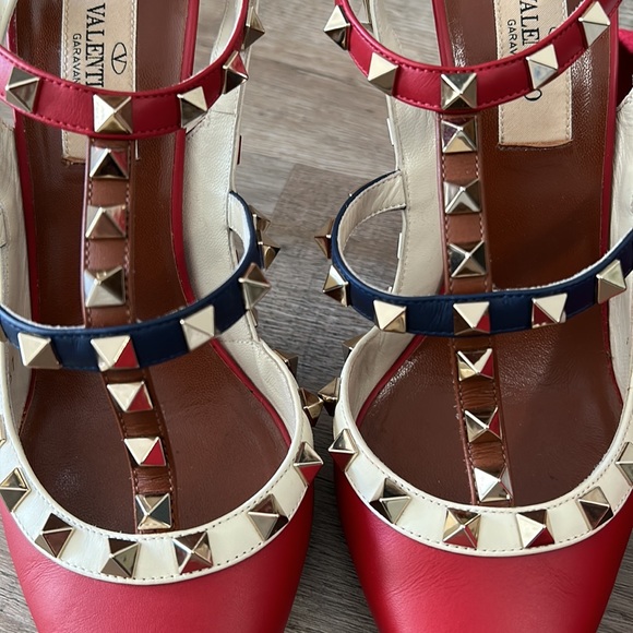 ❌SOLD❌ Valentino Red Rocksud Heels - 37/US6.5/US7 - Picture 9 of 9
